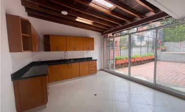 Casa en Venta en El Poblado sector San Lucas