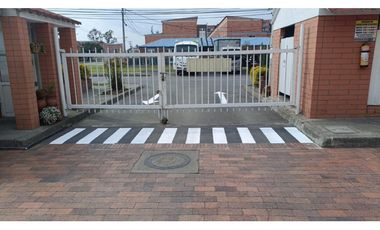 GIA 240. Casa en venta, Funza- Prados de San Andres 4