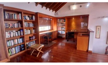 VENDO ESPECTACULAR CASA  DE 4 HABITACIONES EN CHIA EN CONJUNTO.
