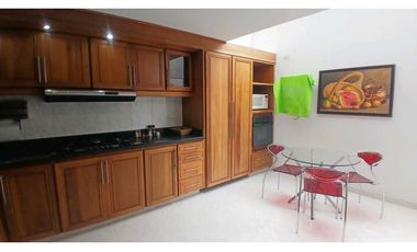 VENDO ESPECTACULAR CASA  DE 4 HABITACIONES EN CHIA EN CONJUNTO.