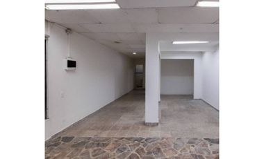 SE ARRIENDA LOCAL CENTRAL AL PARQUE DE ENVIGADO