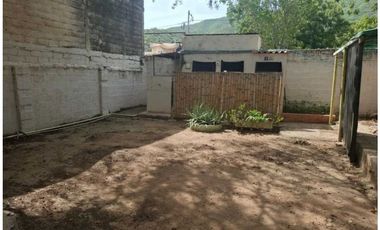 Se vende casa lote, 264m2 de terreno, a 1 cuadra del mar de taganga