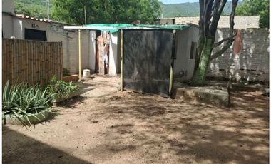 Se vende casa lote, 264m2 de terreno, a 1 cuadra del mar de taganga