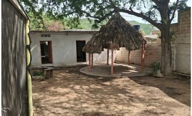 Se vende casa lote, 264m2 de terreno, a 1 cuadra del mar de taganga