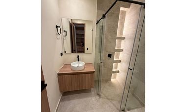 CASA EN VENTA EN LA CEJA