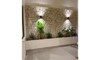 CASA EN VENTA EN LA CEJA