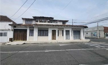 VENTA CASA DOS PISOS ESQUINERA CON LOCAL EL RECREO PALMIRA VALLE (JH)