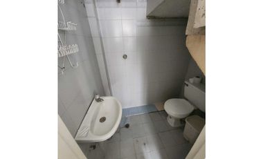 VENTA CASA DOS PISOS ESQUINERA CON LOCAL EL RECREO PALMIRA VALLE (JH)