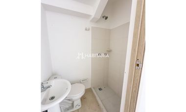 Venta de Casa Dúplex en Montemadero, Galicia con Piscina y Club Social