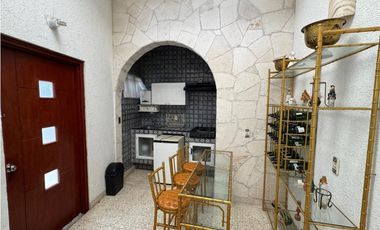 TEQUES VILLAS EN VENTA A ORILLA DEL LAGO 