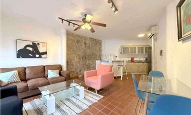 SE ALQUILA CONFORTABLE Y HERMOSO APARTAMENTO EN CASO ANTIGUO VV