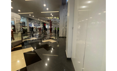 ARRAIJAN / WESTLAND MALL / 78M / PASILLO DE ALTO TRAFICO