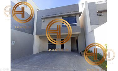Casa en Venta a 26 min del Aeropuerto Internacional de Monterrey.