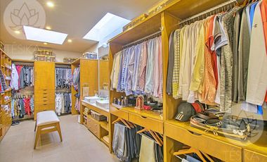 VENTA DE CASA EN RESIDENCIAL 