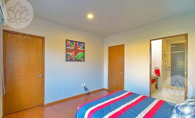 VENTA DE CASA EN RESIDENCIAL 