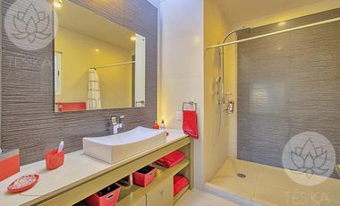 VENTA DE CASA EN RESIDENCIAL 