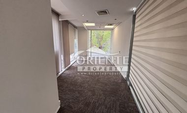 OFICINA MODERNA METRO ALCÁNTARA