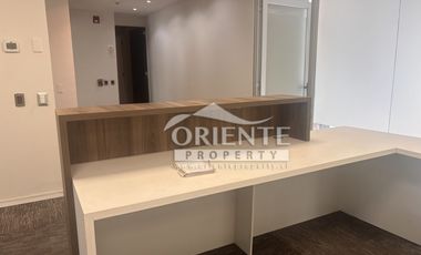 OFICINA MODERNA METRO ALCÁNTARA