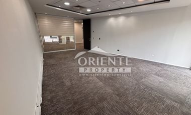 OFICINA MODERNA METRO ALCÁNTARA