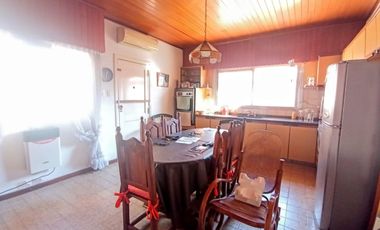 CASA CHALET 5 AMB WILDE ESTE