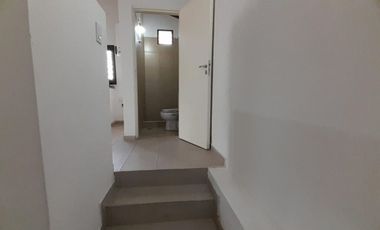 ALQUILER MONOAMBIENTE 27M2 S/EXPENSAS R. ESCALADA