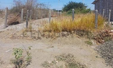 Terreno en venta 112m² – Urbanización Costa Real, Jaramijó