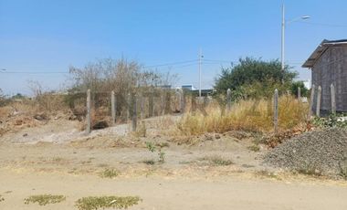 Terreno en venta 112m² – Urbanización Costa Real, Jaramijó