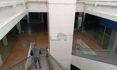 Local en centro comercial en renta en San Andrés Atenco Tlalnepantla de Baz México.