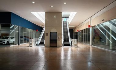 Local en centro comercial en renta en San Andrés Atenco Tlalnepantla de Baz México.