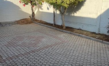 Casa en Venta en Av Balmaceda 5000