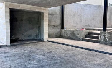 CASA NUEVA PARA ESTRENAR  EN VENTA SIERRA ALTA- $21,000,000