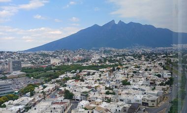 DEPARTAMENTO EN RENTA EN FUNDADORES ZONA VALLE ORIENTE