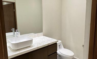 DEPARTAMENTO EN RENTA EN FUNDADORES ZONA VALLE ORIENTE