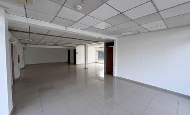 LOCAL COMERCIAL EN ARRIENDO AV BILBAO LAS CONDES