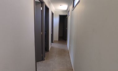 ARRIENDO EN ALGARROBO NORTE, CASA CON ESPACIO COMPARTIDO