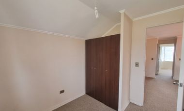 ARRIENDO CASA EN EXCLUSIVO BARRIO DE MACHALI