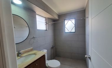 ARRIENDO CASA EN EXCLUSIVO BARRIO DE MACHALI