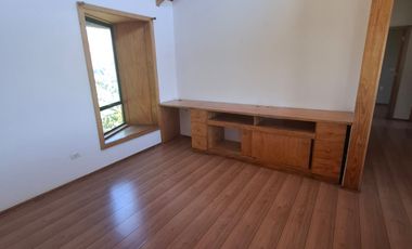 CASA EN ARRIENDO EN QUILLOTA BARRIO CONSOLIDADO