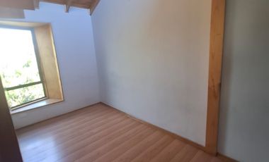 CASA EN ARRIENDO EN QUILLOTA BARRIO CONSOLIDADO