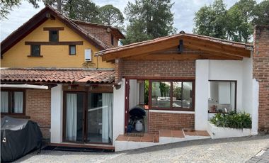 CASA EN RENTA EN AVANDARO, VALLE DE BRAVO