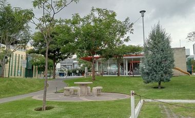 Amplia Casa en Renta en  La Cima, zapopan