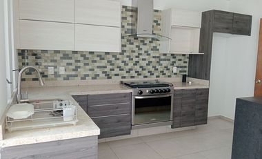 Amplia Casa en Renta en  La Cima, zapopan