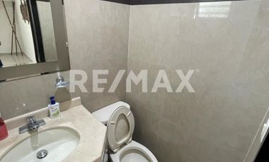 Casa en Venta  - (3)