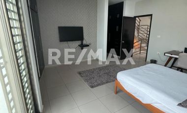 Casa en Venta  - (3)