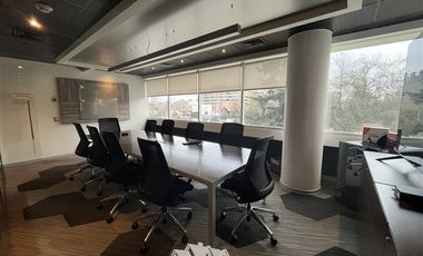 Oficina en Arriendo en Av. Las Condes / Las Tranqueras