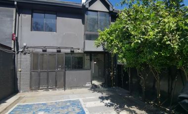 Local Comercial en Arriendo en Manquehue Norte/ Rotonda