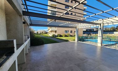 Departamento en Arriendo en CASI NUEVO!! Condominio Jardines de Lo Matta, Av. Central