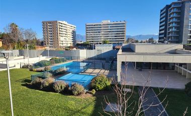 Departamento en Arriendo en CASI NUEVO!! Condominio Jardines de Lo Matta, Av. Central