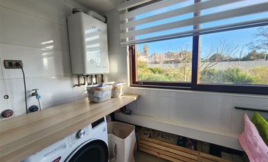 Departamento en Arriendo en CASI NUEVO!! Condominio Jardines de Lo Matta, Av. Central