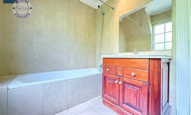 Casa en Venta en CIRCV. ALTO LLACOLEN 863